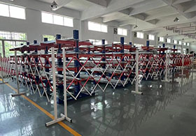 ����չ��